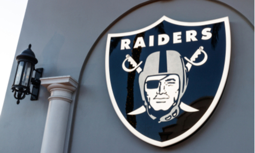 LAS VEGAS RAIDERS: The Raiders get a new logo for their move to